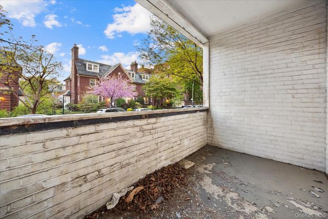 34-41 85th Street 1H, Jackson Heights, NY 11372