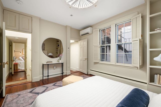 21 Walnut M, Boston, MA 02108