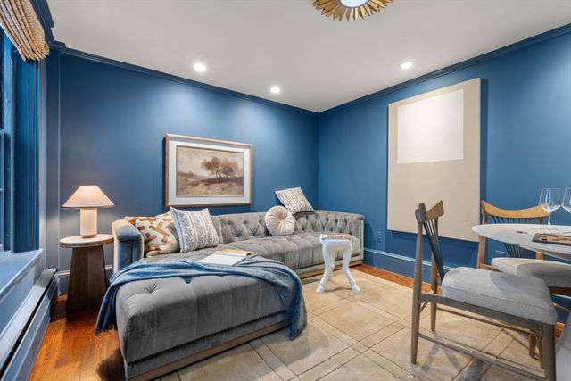 21 Walnut M, Boston, MA 02108