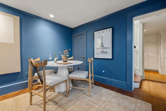 21 Walnut M, Boston, MA 02108
