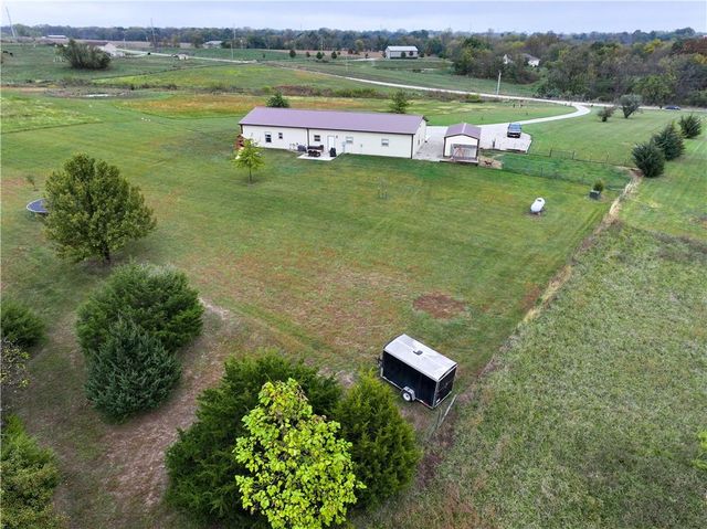 3632 SE 228th Street, Lathrop, MO 64465