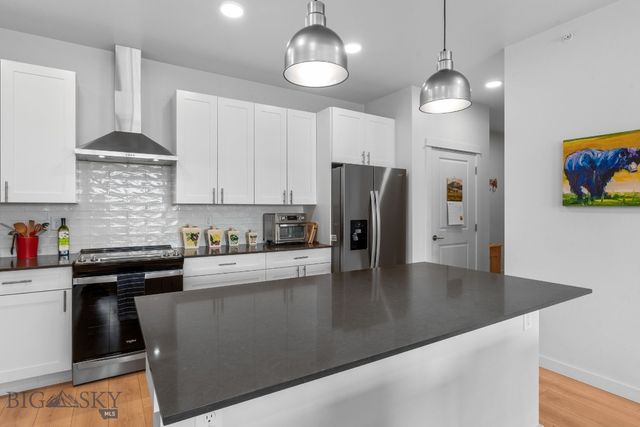 2221F Willow Drive 102, Livingston, MT 59047