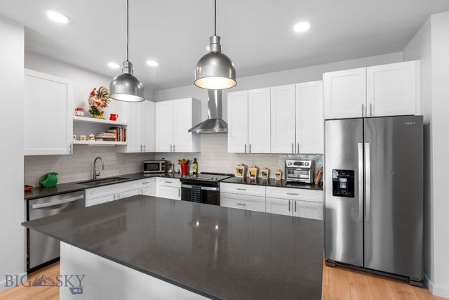 2221F Willow Drive 102, Livingston, MT 59047