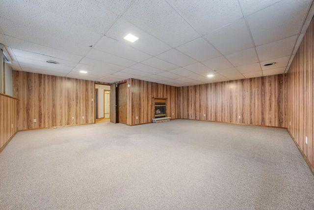 927 ORCHARD DRIVE, Seymour, WI 54165