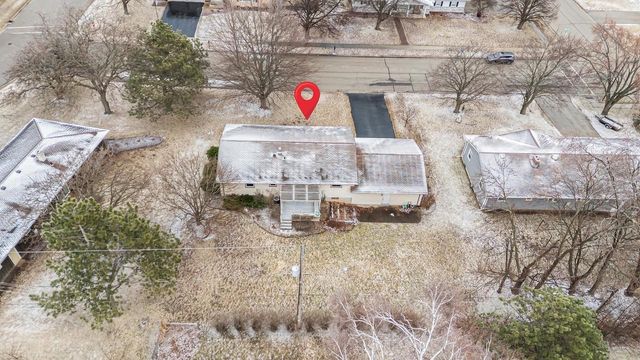 927 ORCHARD DRIVE, Seymour, WI 54165