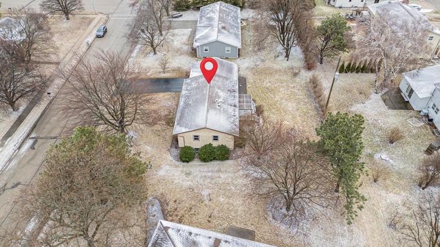 927 ORCHARD DRIVE, Seymour, WI 54165