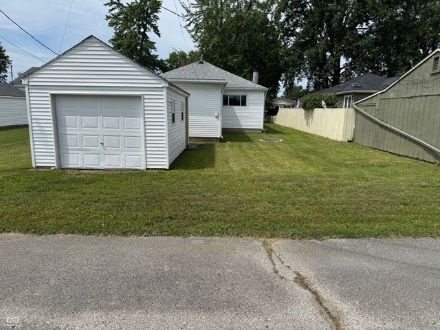 615 Poplar Street, Fortville, IN 46040