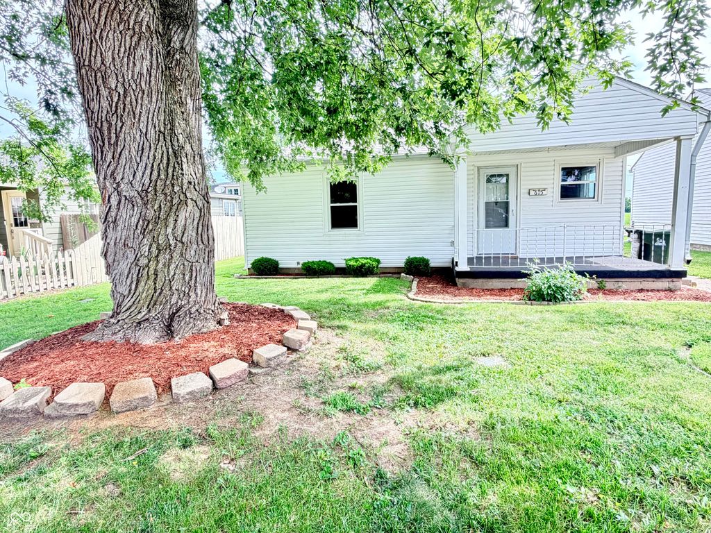 615 Poplar Street, Fortville, IN 46040