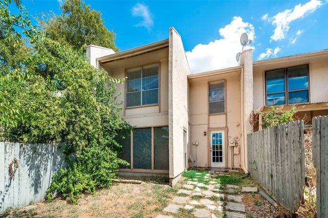 403 Arborview Drive, Garland, TX 75043