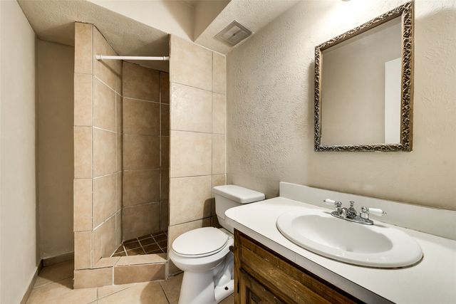 403 Arborview Drive, Garland, TX 75043