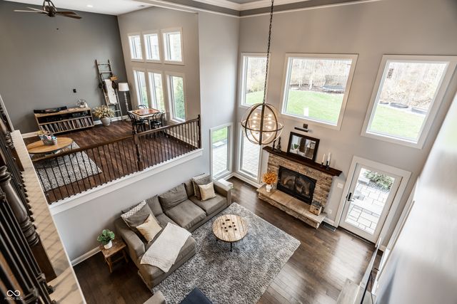 9358 Sullivan Place, Zionsville, IN 46077