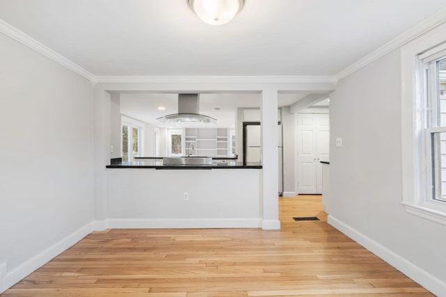 21 Lantern Lane 21, Newton, MA 02459