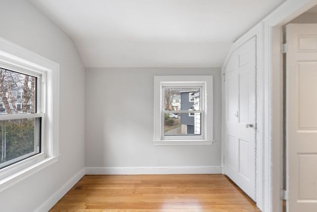 21 Lantern Lane 21, Newton, MA 02459