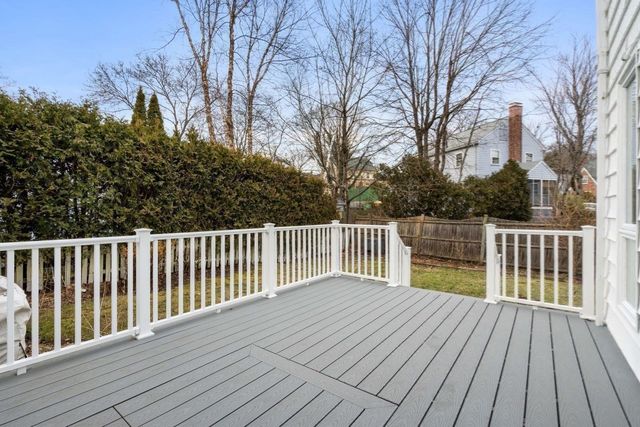 21 Lantern Lane 21, Newton, MA 02459