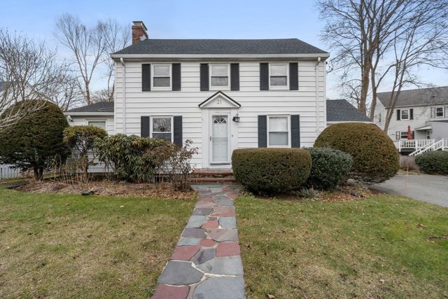21 Lantern Lane 21, Newton, MA 02459