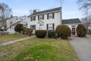 21 Lantern Lane 21, Newton, MA 02459