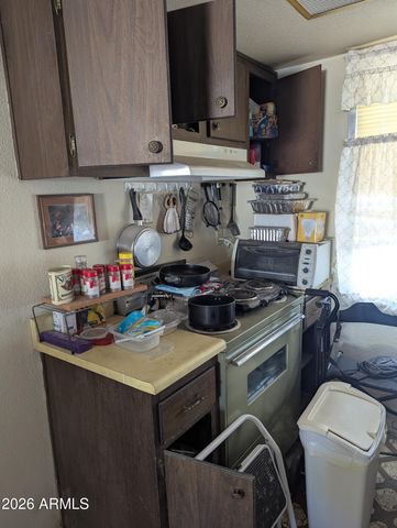 5301 W SHEENA Drive, Glendale, AZ 85306