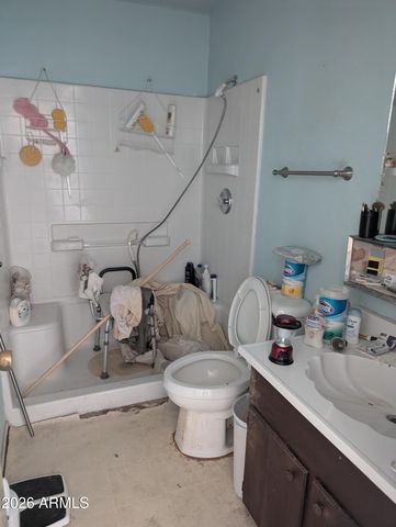 5301 W SHEENA Drive, Glendale, AZ 85306