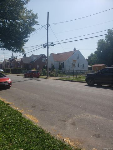 105 Carson Avenue, Newburgh, NY 12550