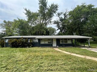 62 Capitol Hill Drive, Unincorporated, MO 63136