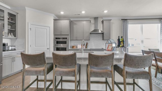 1129 Summer Daisy Drive, Aberdeen, NC 28315