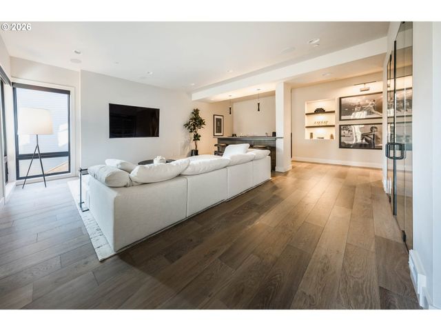 4560 Sw 59th Ave, Portland, OR 97211