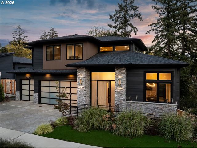 4560 Sw 59th Ave, Portland, OR 97211