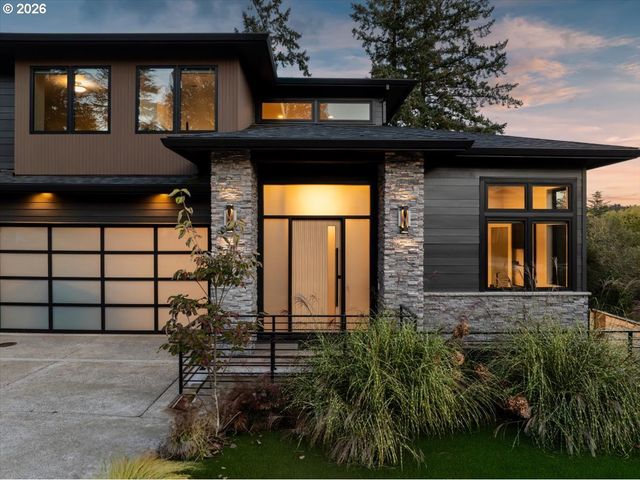 4560 Sw 59th Ave, Portland, OR 97211