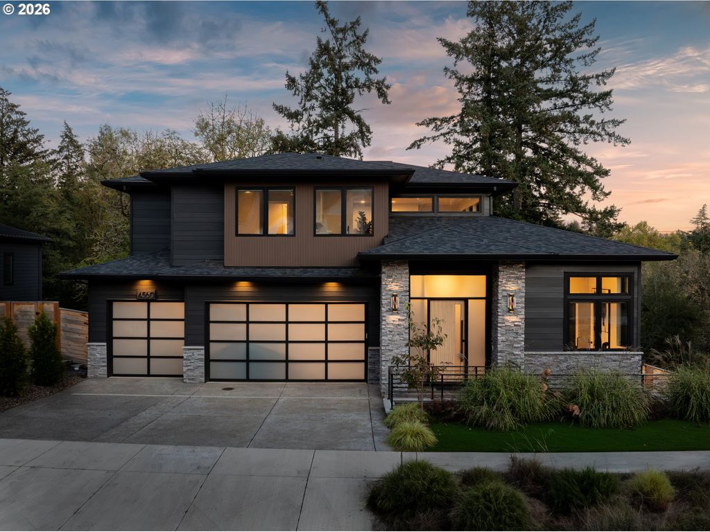 4560 Sw 59th Ave, Portland, OR 97211