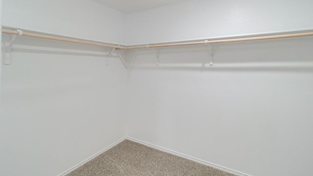 845 Arnold LOOP, Uhland, TX 78640