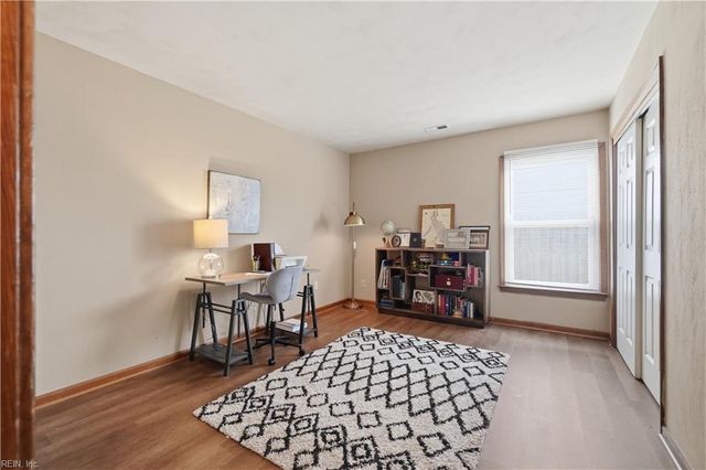 875 Avatar DR, Virginia Beach, VA 23454