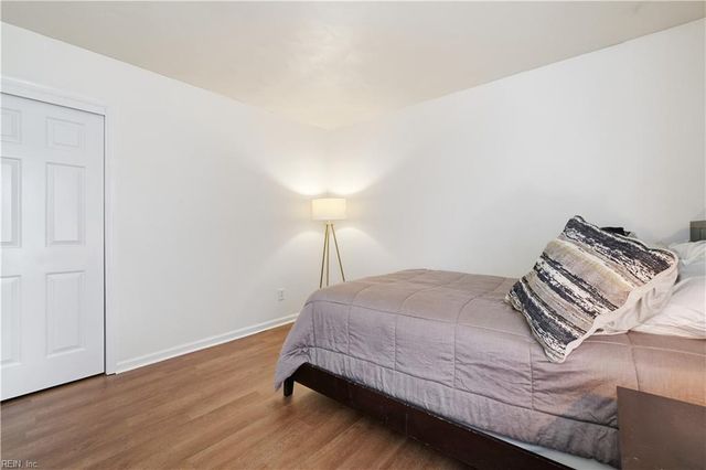 875 Avatar DR, Virginia Beach, VA 23454