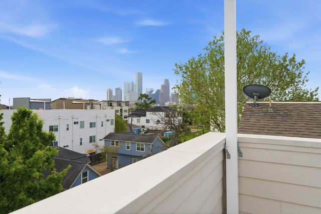 1617 Shearn Street, Houston, TX 77007