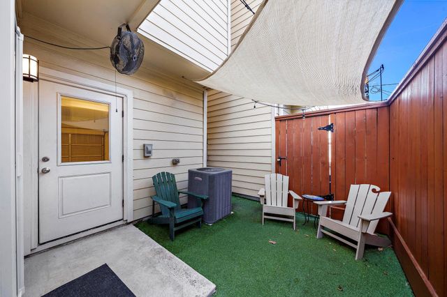 1617 Shearn Street, Houston, TX 77007