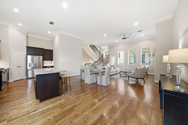 1617 Shearn Street, Houston, TX 77007