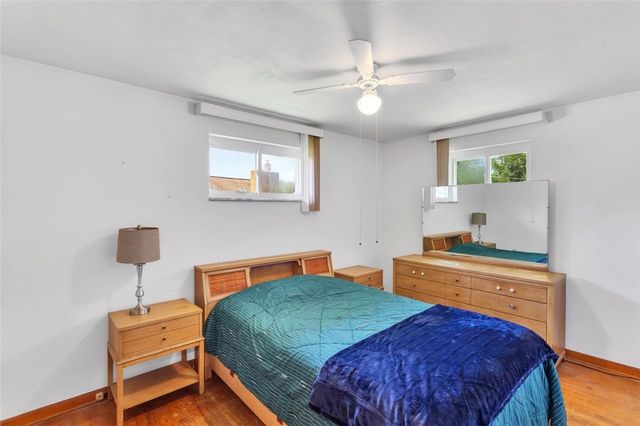 2 Blanchard Ln, N Versailles, PA 15137
