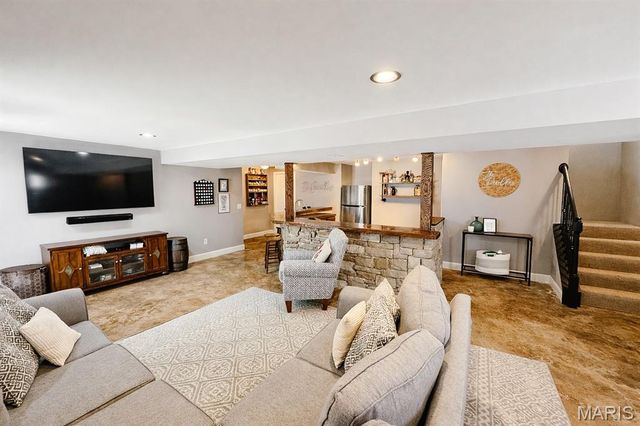 160 Lake Tucci Circle, Wright City, MO 63390