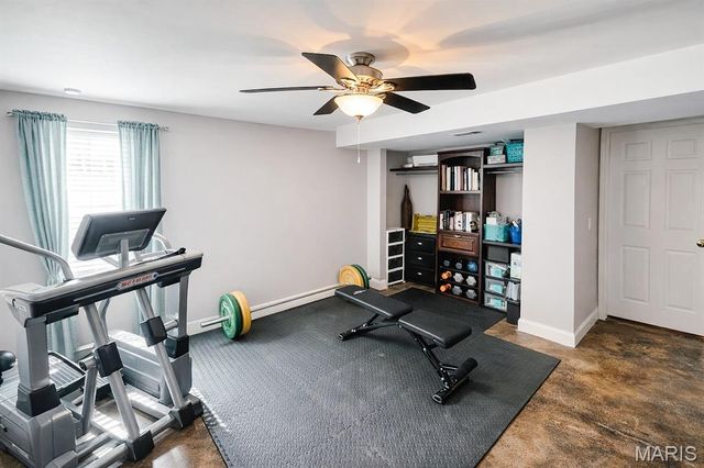 160 Lake Tucci Circle, Wright City, MO 63390