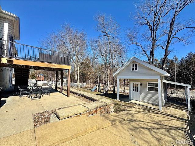 160 Lake Tucci Circle, Wright City, MO 63390