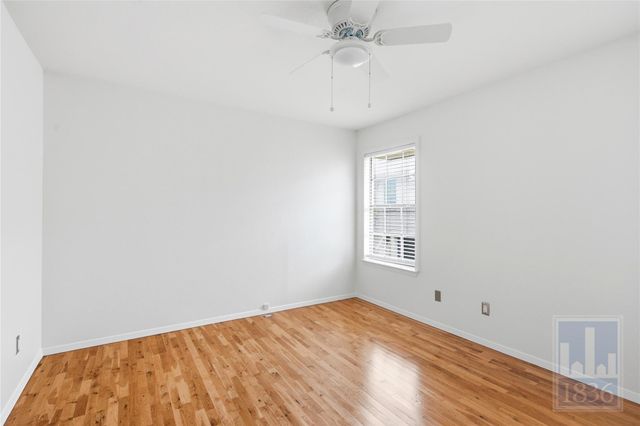 8400 Jamestown DR 226, Austin, TX 78758