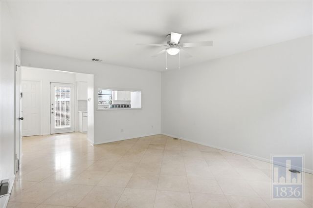 8400 Jamestown DR 226, Austin, TX 78758