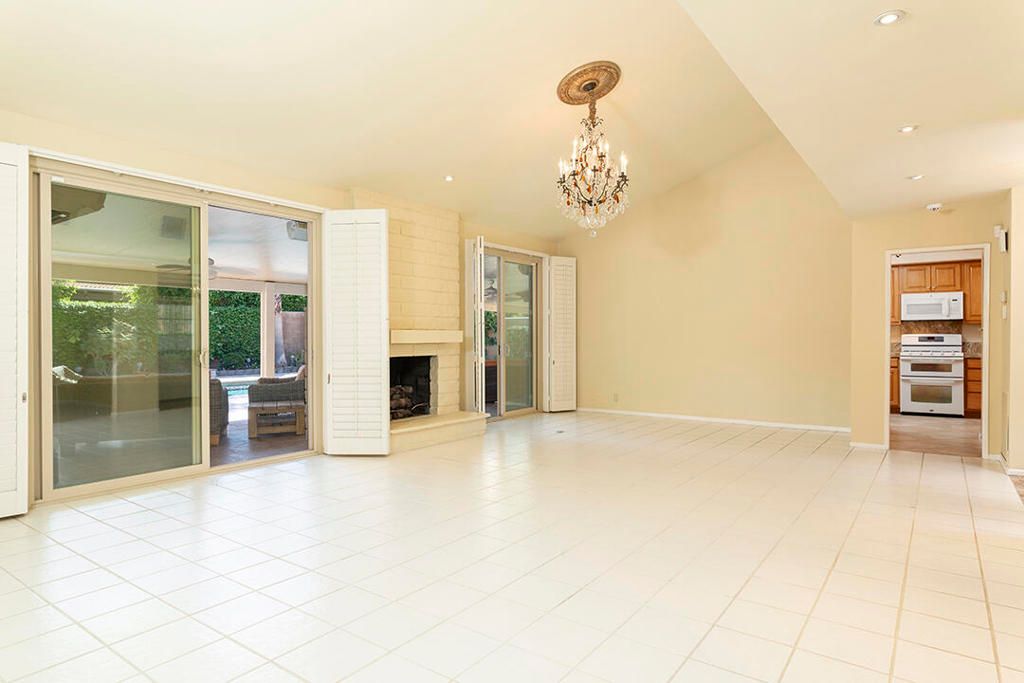 Image 10 of property listing at 1332 S Beverly Drive, Palm Springs, CA 92264