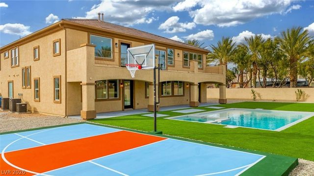 6496 Glen River Circle, Las Vegas, NV 89131