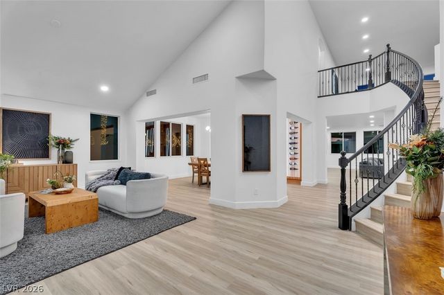 6496 Glen River Circle, Las Vegas, NV 89131