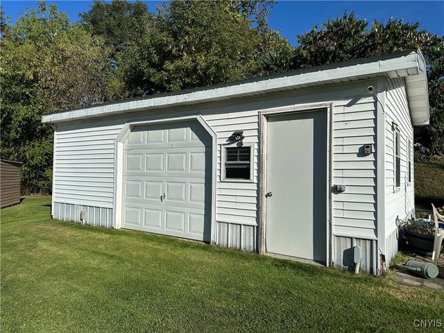 20201 Ford Street, Orleans, NY 13656