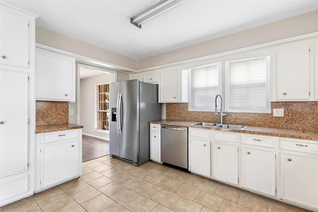 19310 Oak Timbers Drive, Humble, TX 77346