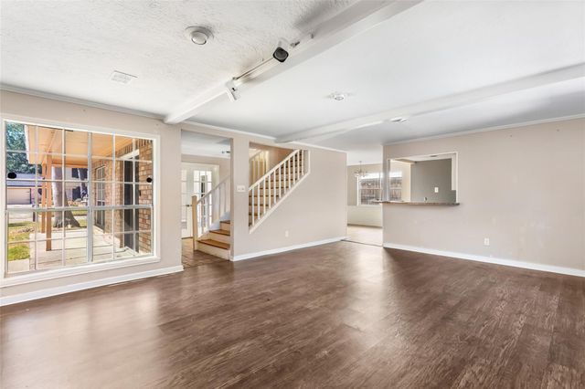 19310 Oak Timbers Drive, Humble, TX 77346