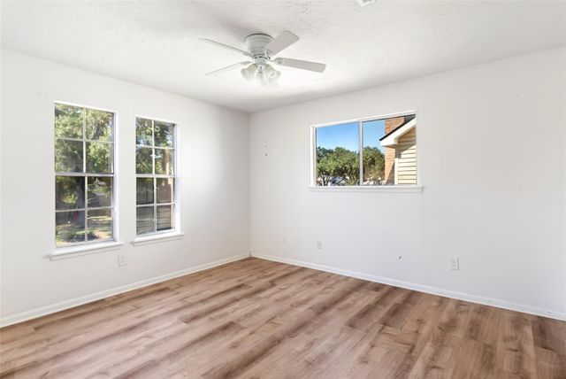 19310 Oak Timbers Drive, Humble, TX 77346