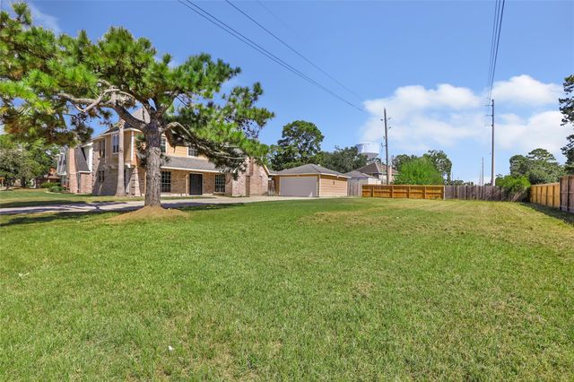 19310 Oak Timbers Drive, Humble, TX 77346