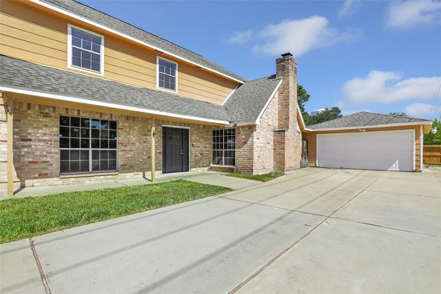 19310 Oak Timbers Drive, Humble, TX 77346